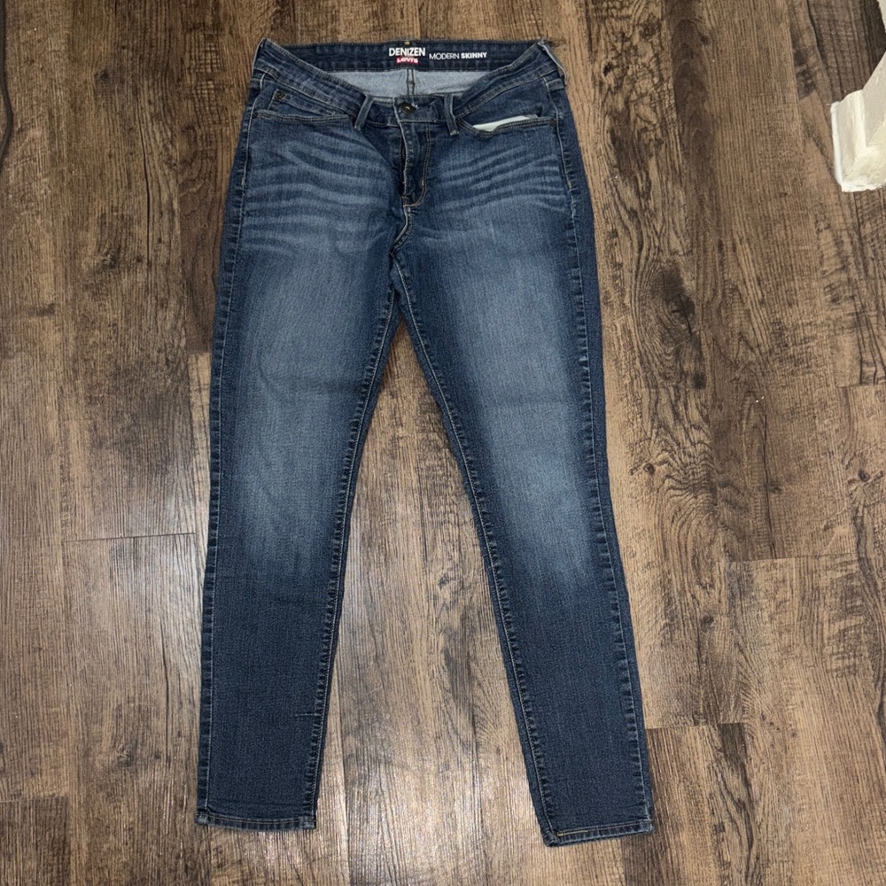 Denizen from Levi's Dark Wash Skinny Jeans